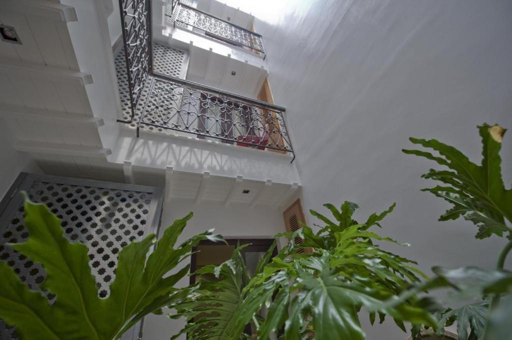 Hotel Al Amal ทิซนิท ภายนอก รูปภาพ